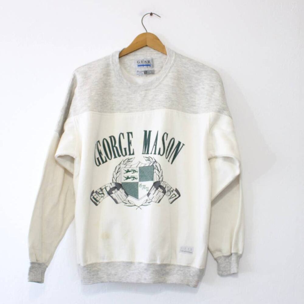 Vintage George Mason University Patriots Sweatshirt Small